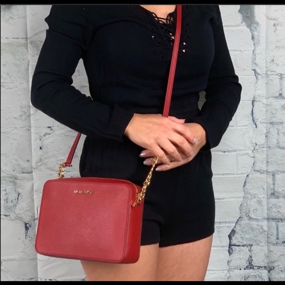 ♥️💕NWT Michael kors jet set item crossbody - Picture 2 of 8